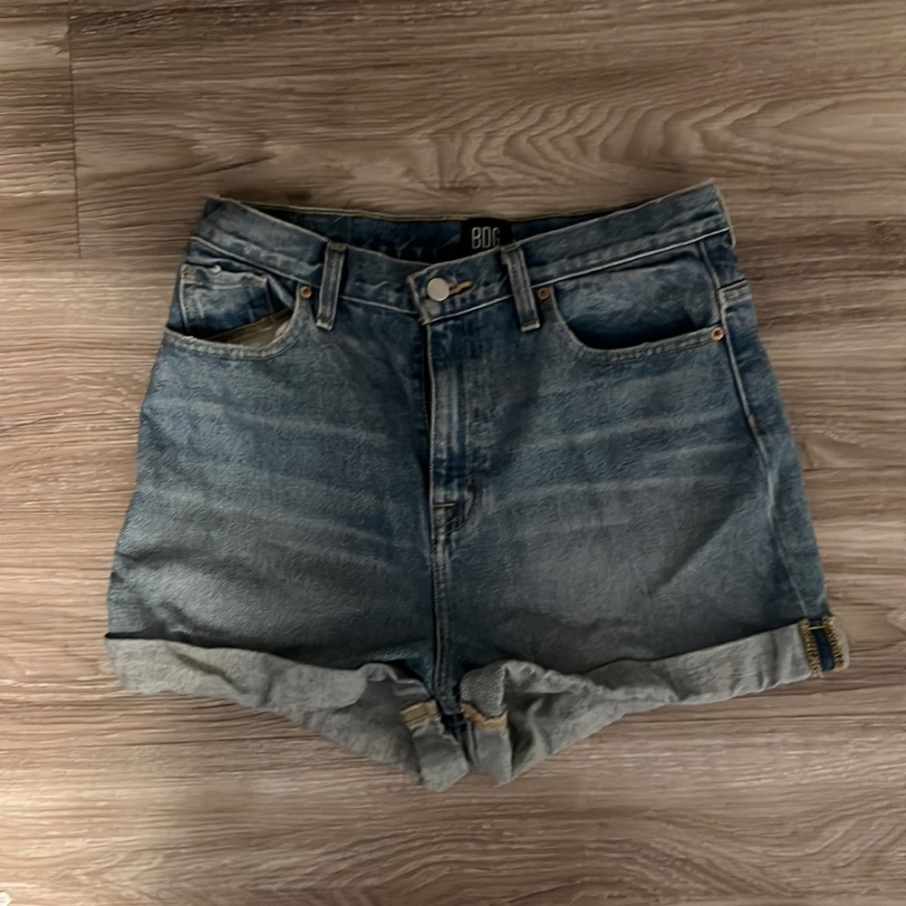 Mom High Rise Shorts
